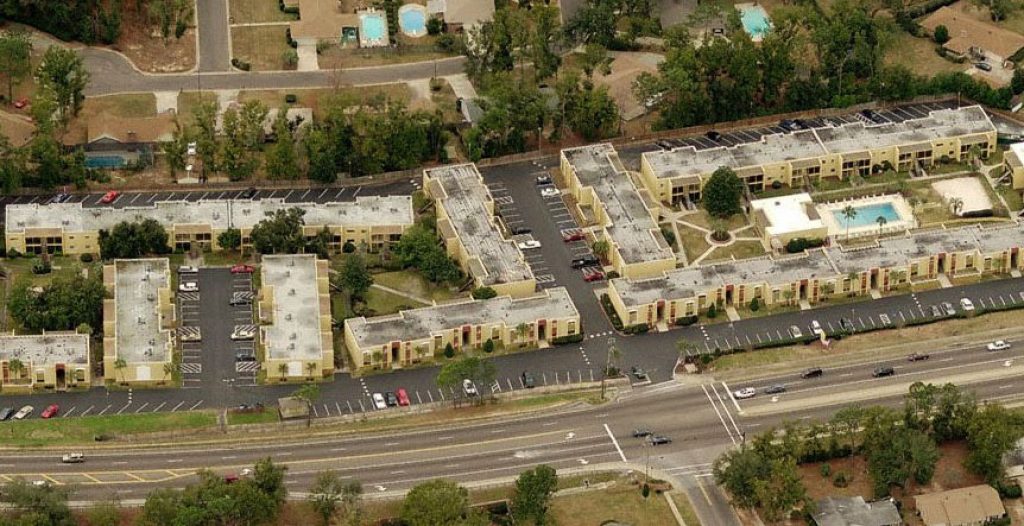 6880 West Fairfield Dr, Pensacola FL 32506